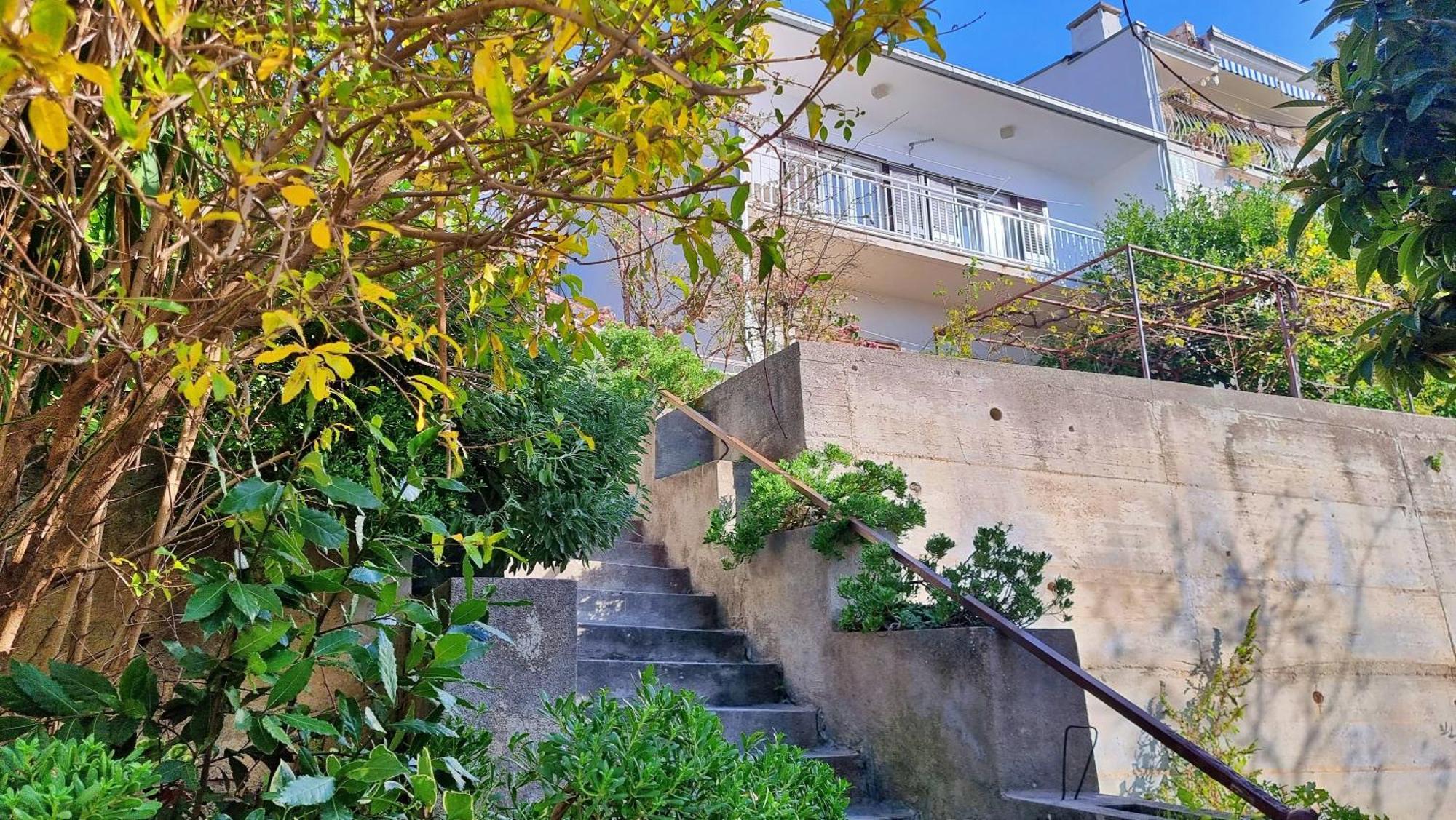 Apartment Merica Omiš Eksteriør bilde